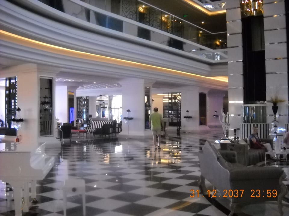 Yes... Hotel Delphin Imperial