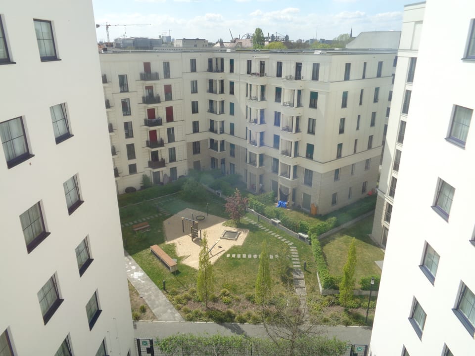 Ausblick Holiday Inn Express Berlin City Center