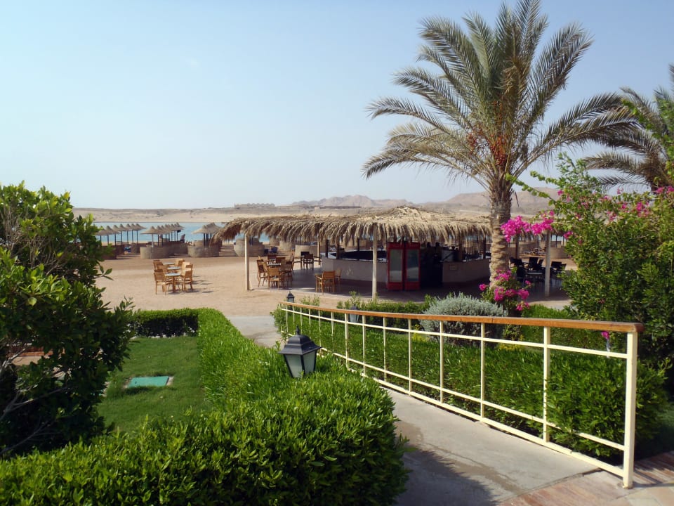 Weg zum Strand, Beachbar TUI MAGIC LIFE Kalawy