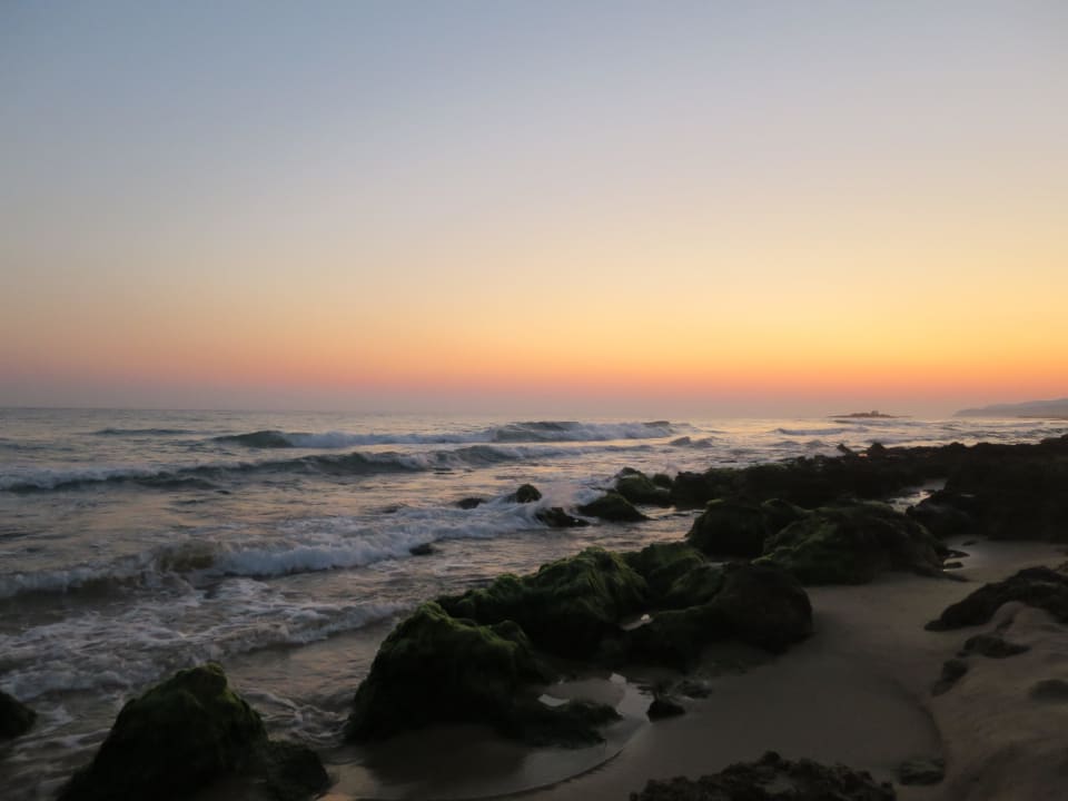 05.30 Kernos Beach Hotel & Bungalows