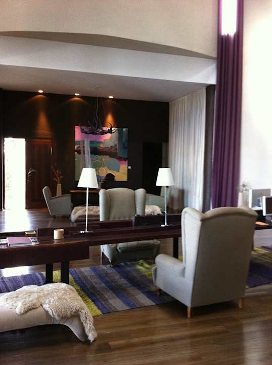 Lobby Hotel Esplendor Calafate