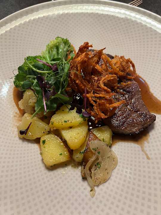 Gastro Alm- & Wellnesshotel Alpenhof