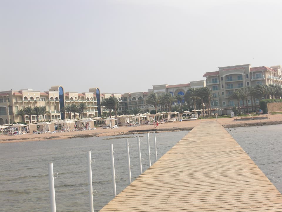 Blick vom Steg aus Premier Le Reve Hotel & Spa