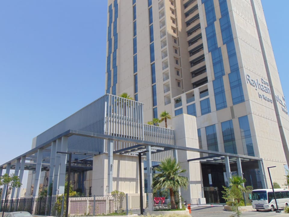 Außenansicht Dana Rayhaan by Rotana