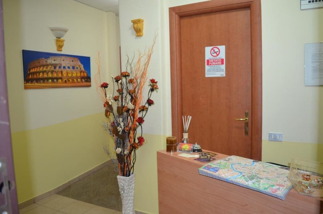 Lobby B&B Centre of the World