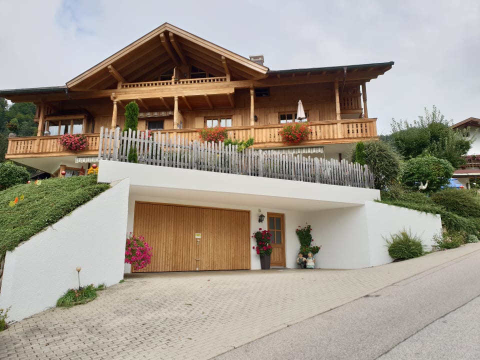 Außenansicht Ferienwohnungen Neumaier F