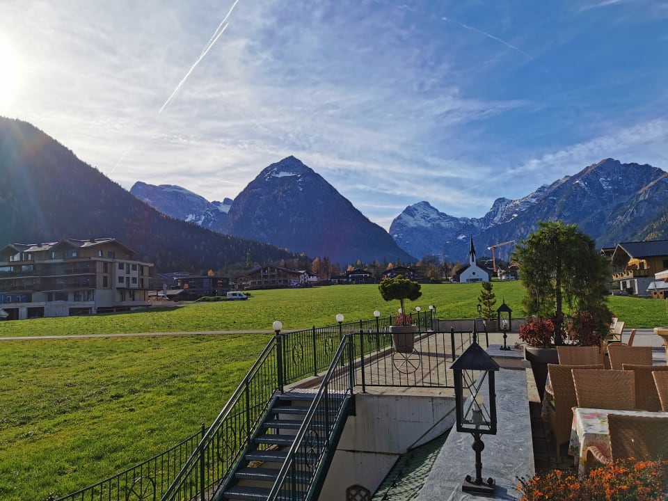 Außenansicht Das Karwendel - Ihr Wellness Zuhause am Achensee