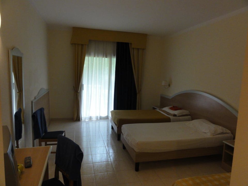 Unser Zimmer  Falkensteiner Club Funimation Garden Calabria