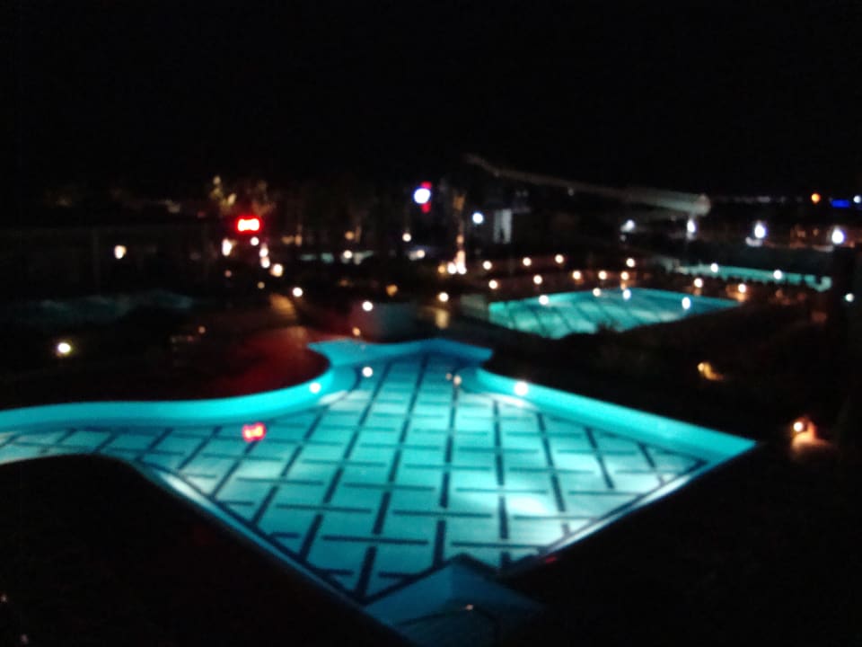 Pool at night Sentido Trendy Verbena Beach