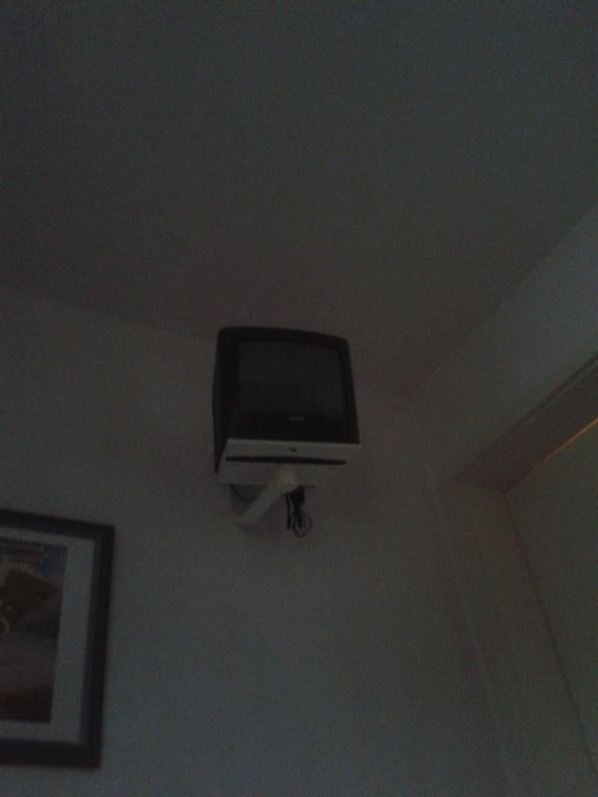 Minifernseher vom Bettende aus gesehen Zum Harzer Jodlermeister