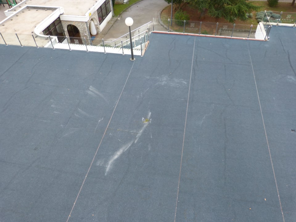 Wird ständig gesaugt wegen Lackresten Magal Maradiso Hotel by Aminess