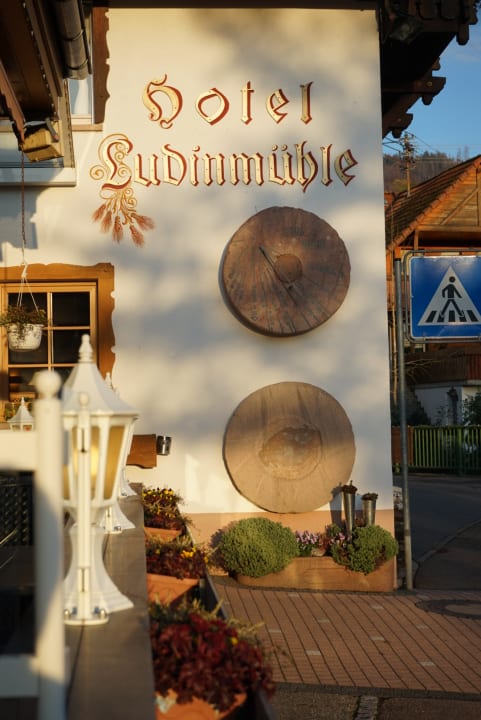 Außenansicht Hotel Ludinmühle