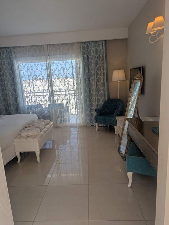 Zimmer Anemos Luxury Grand Resort