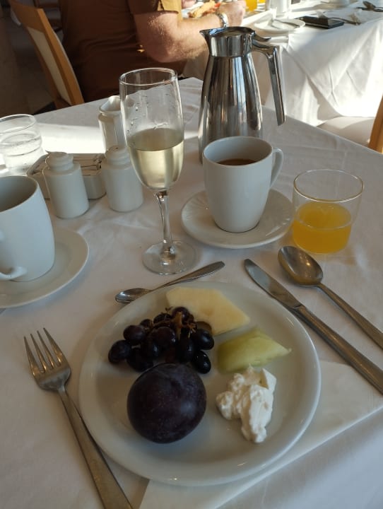 Gastro Lindian Dream Seaside Resort