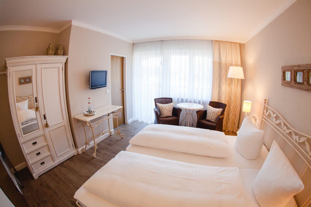 Zimmer Hirsch 1783 Hotel