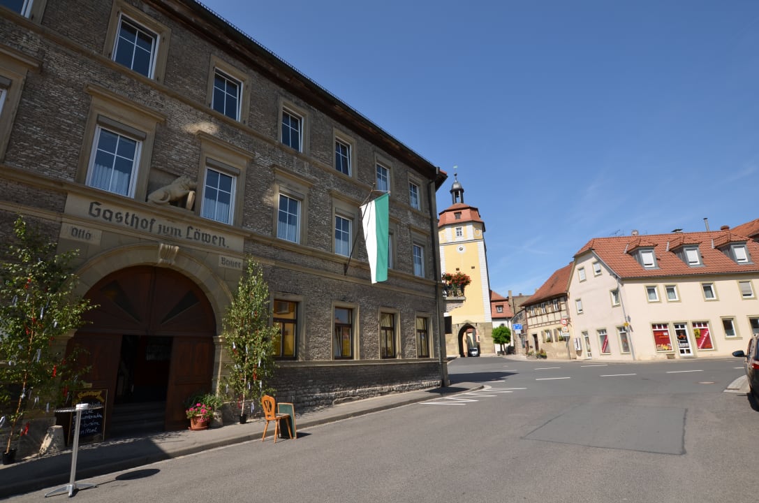 Außenansicht Landhotel Goldener Löwe