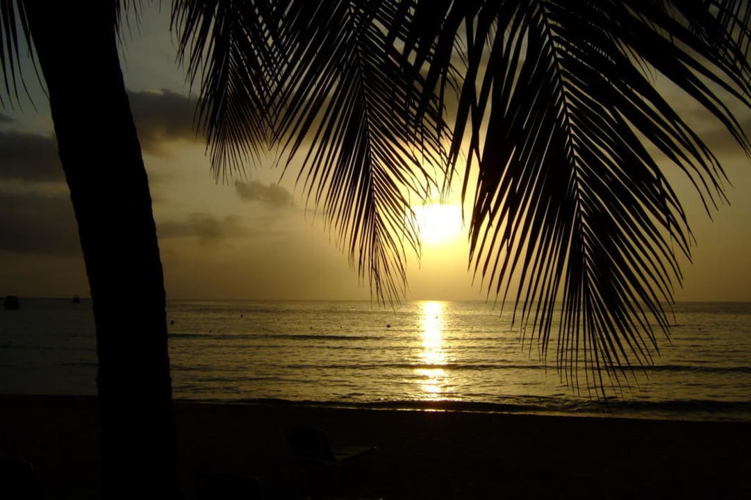 Und noch einen Sonnenuntergang am Strand Hotel Riu Palace Tropical Bay