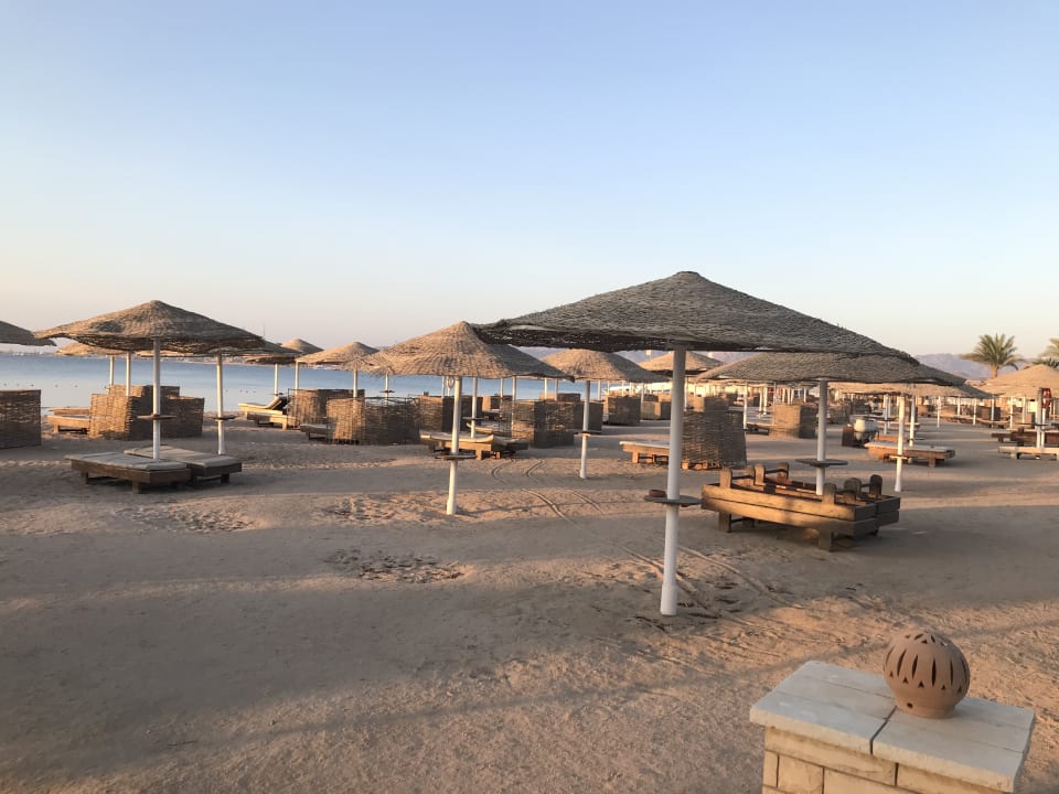 Strand Eagles Paradise Abu Soma