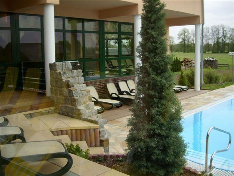 Außenpool Christinenhof & Spa