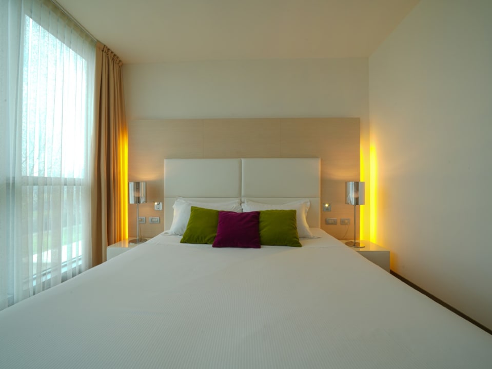 Zimmer Pisa Tower Plaza