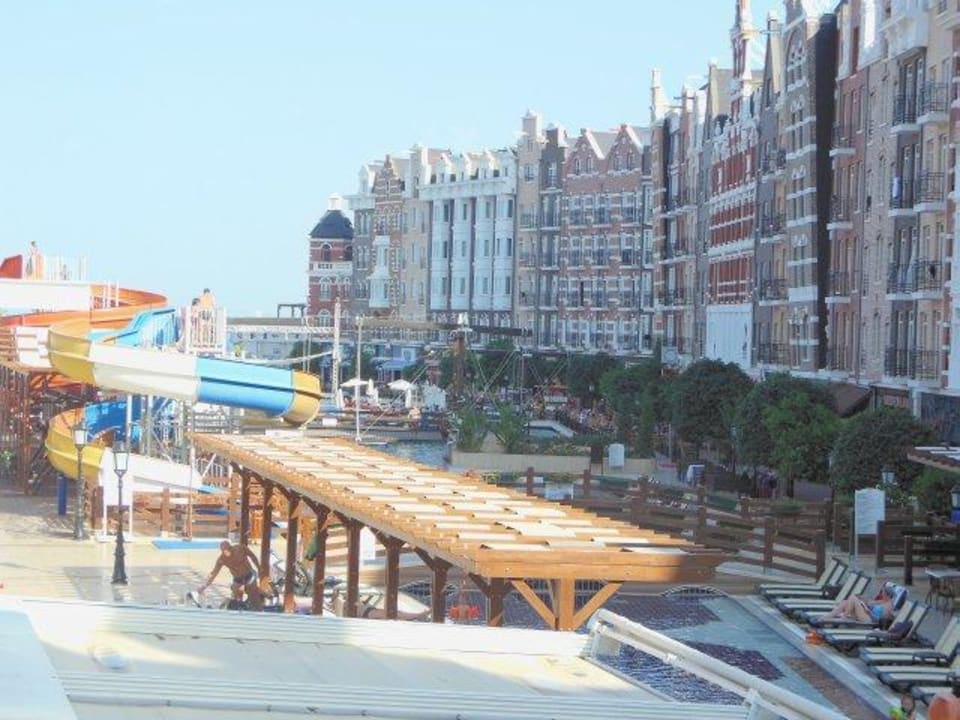 Hotelfront Orange County Kemer