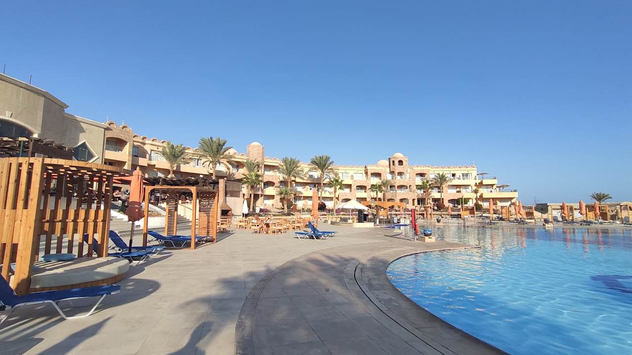 Pool Utopia Beach Club