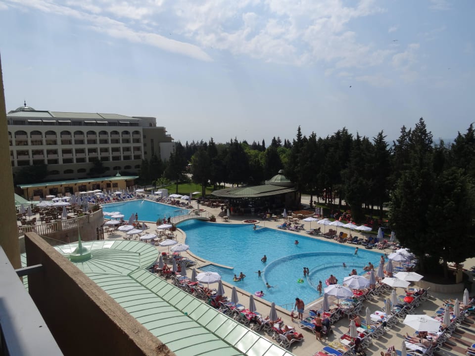 Widok z balkonu na 2piętrze Sol Nessebar Palace