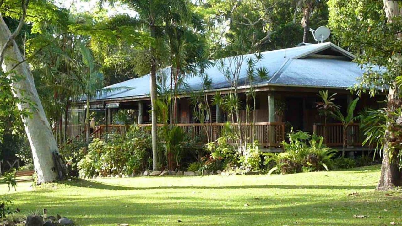 Hauptgebäude mit Lobby u Restaurant Mungumby Lodge