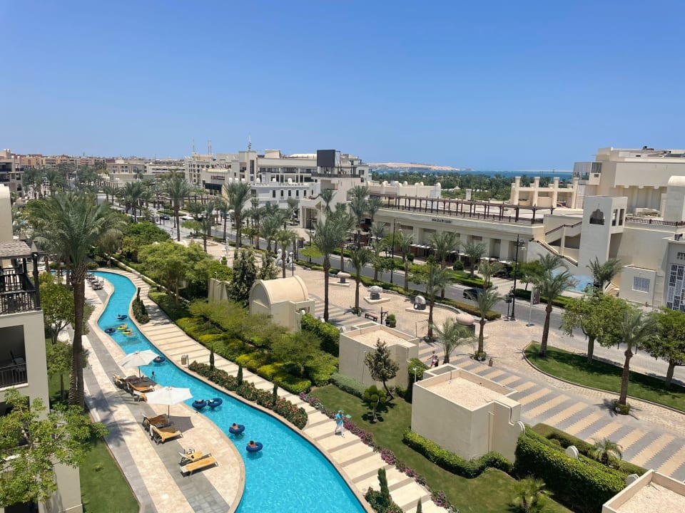 Pool Steigenberger Aqua Magic