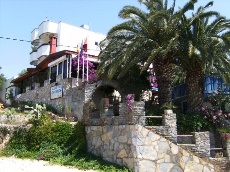 Hoteleingang Hotel Orkinos