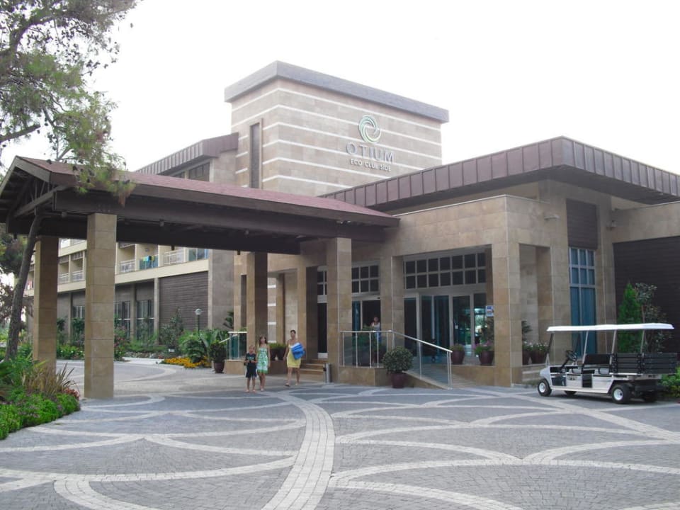 Hoteleingangsbereich Marvida Family Eco