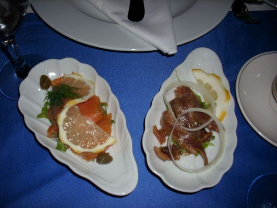 Sandal Restaurant Lara Barut Collection