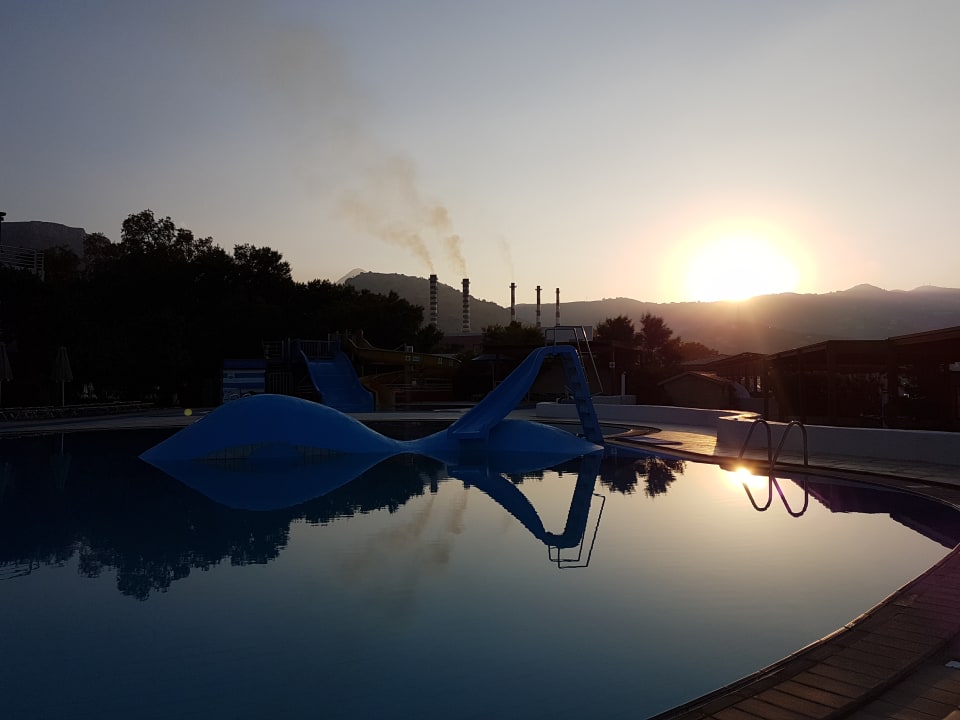 Ausblick Apollonia Beach Resort & Spa