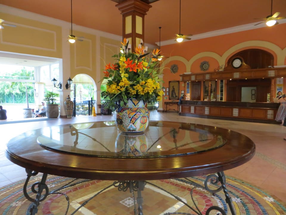 Großzügige Lobby Hotel Riu Tequila