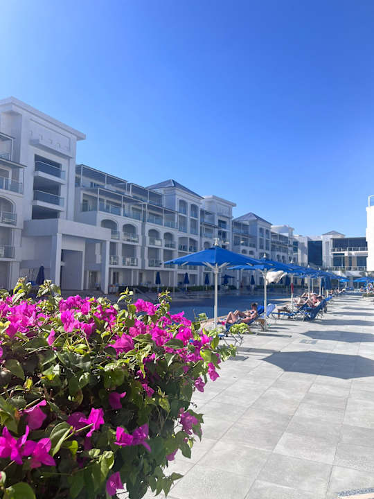 Außenansicht Pickalbatros Blu Spa Resort