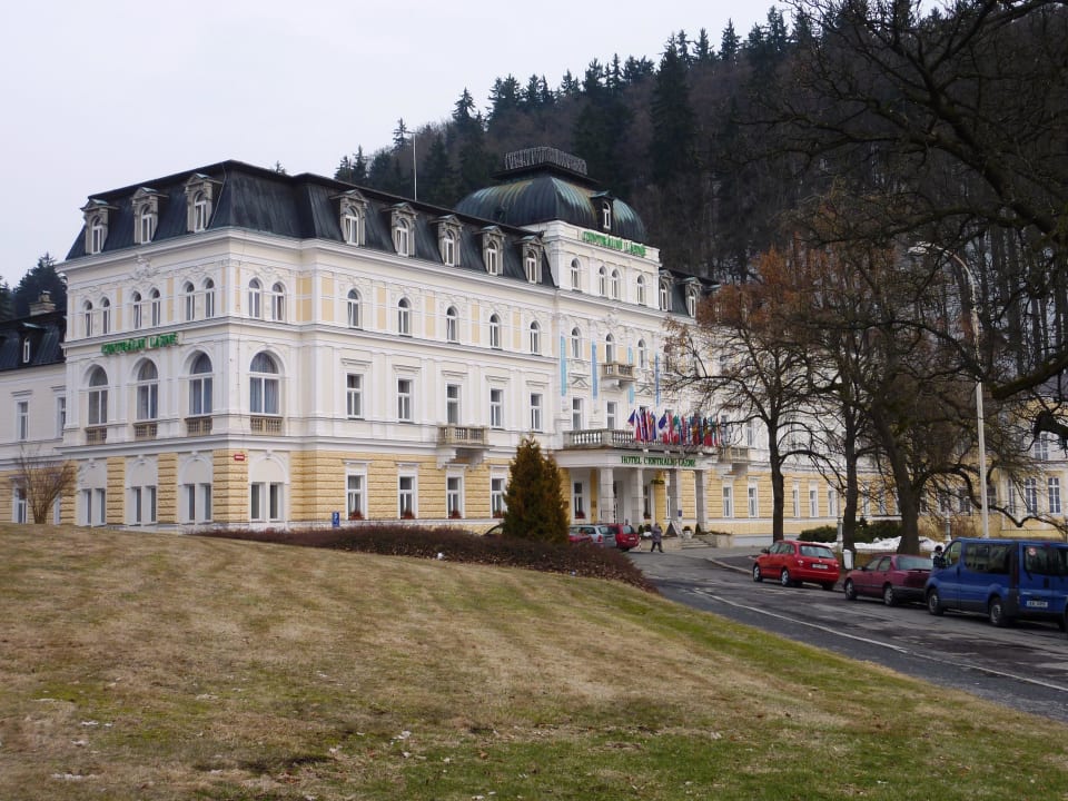 Außenansicht Hotel Centralni Lazne Centrální Lázně Ensana Health Spa Hotel