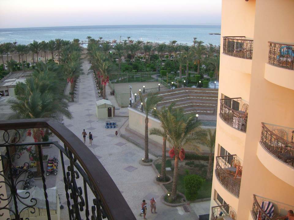 Balkon - Blick zum Schwesterhotel Riviera Aqua Park Resort
