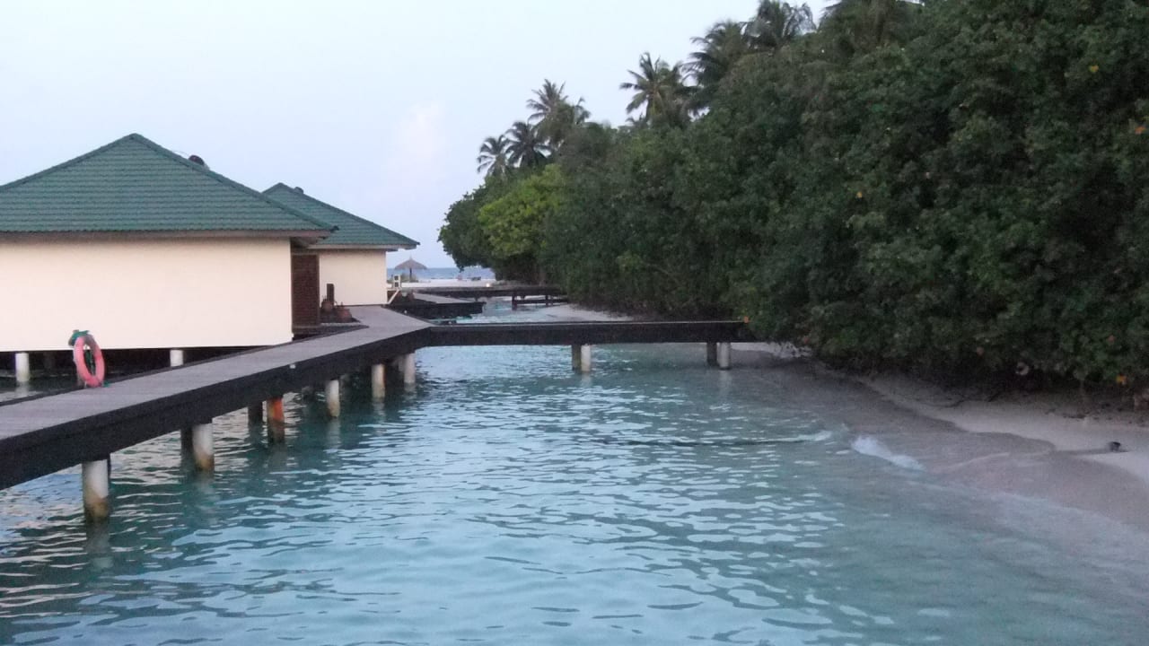 Zimmer Embudu Village