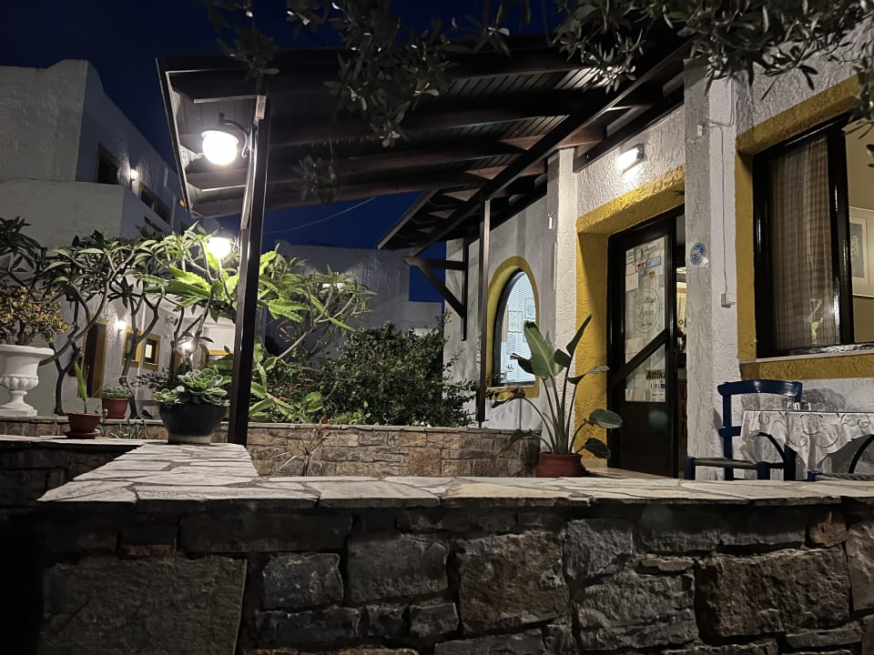 Gartenanlage Hotel Marina Village