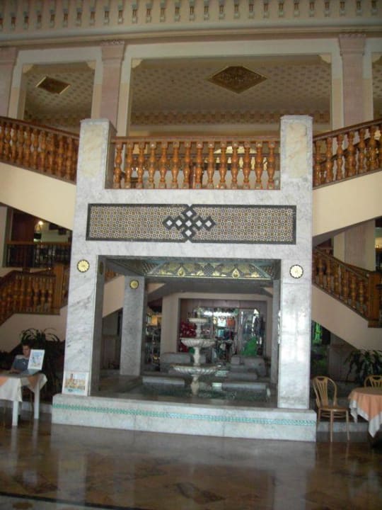 Lobby mit Brunnen Mahdia Palace Thalasso