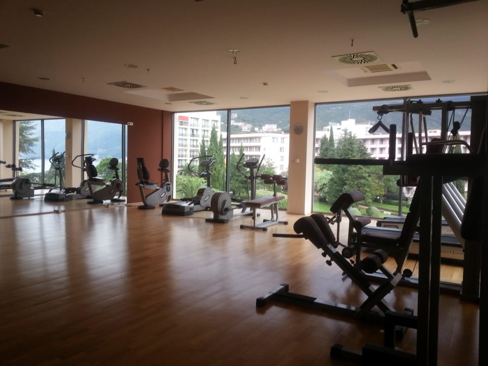 Fitnessraum/5 Euro/Tag! Iberostar Waves Bellevue