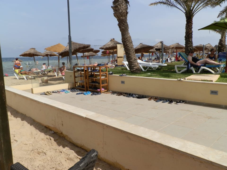 Übergang zum Strand Hotel Rosa Beach