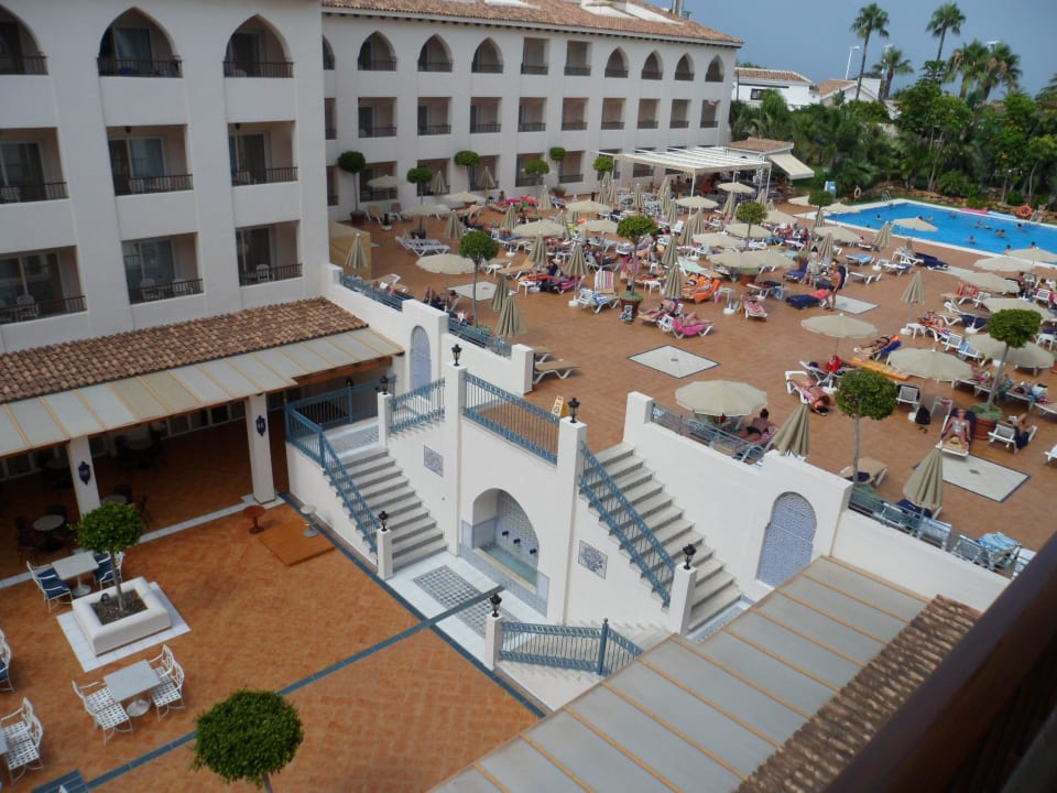 Außenansich aus balkon Mac Puerto Marina Benalmádena