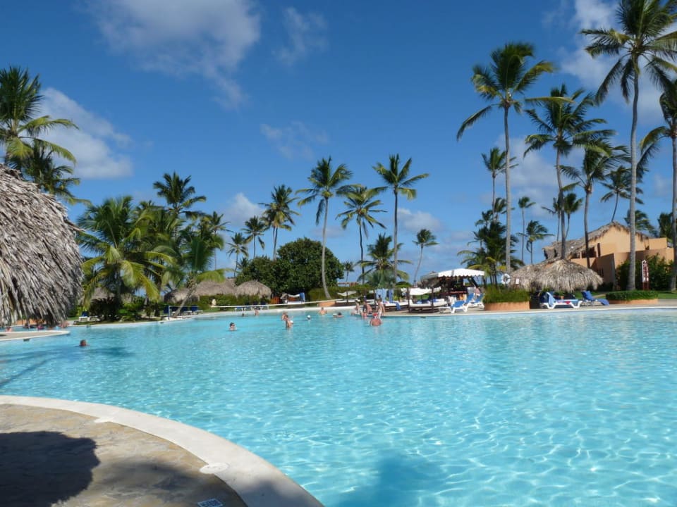 Pool Punta Cana Princess All Suites Resort & Spa