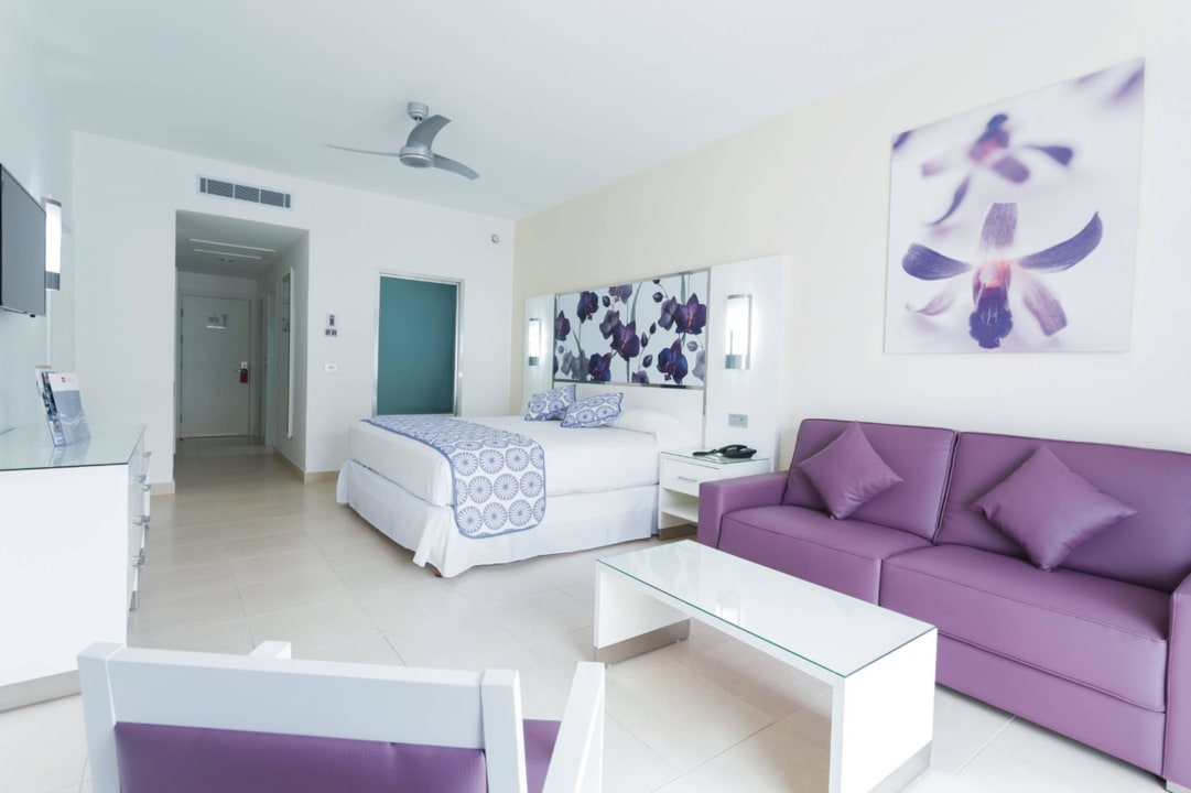 Doppelzimmer Deluxe mit Sofabett Hotel Riu Playacar