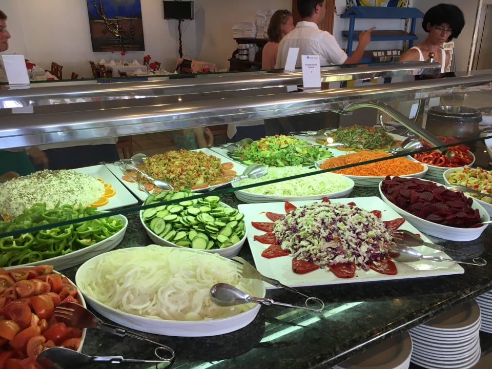 Abendessen  R2 BUGANVILLA Hotel & Spa