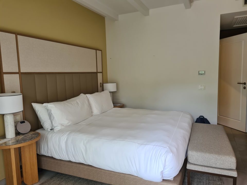 Zimmer Conrad Chia Laguna Sardinia