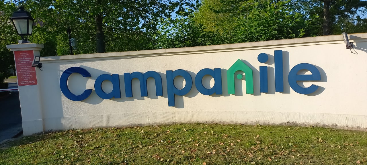 Gartenanlage Campanile Val de France