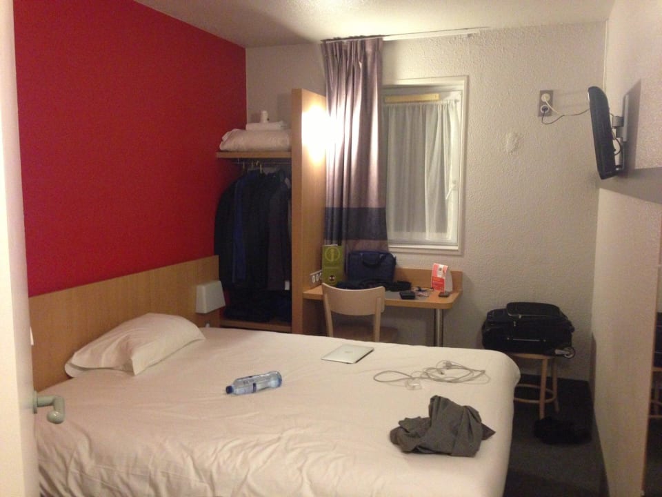 Bedroom B&B Hotel Strasbourg Nord Industrie