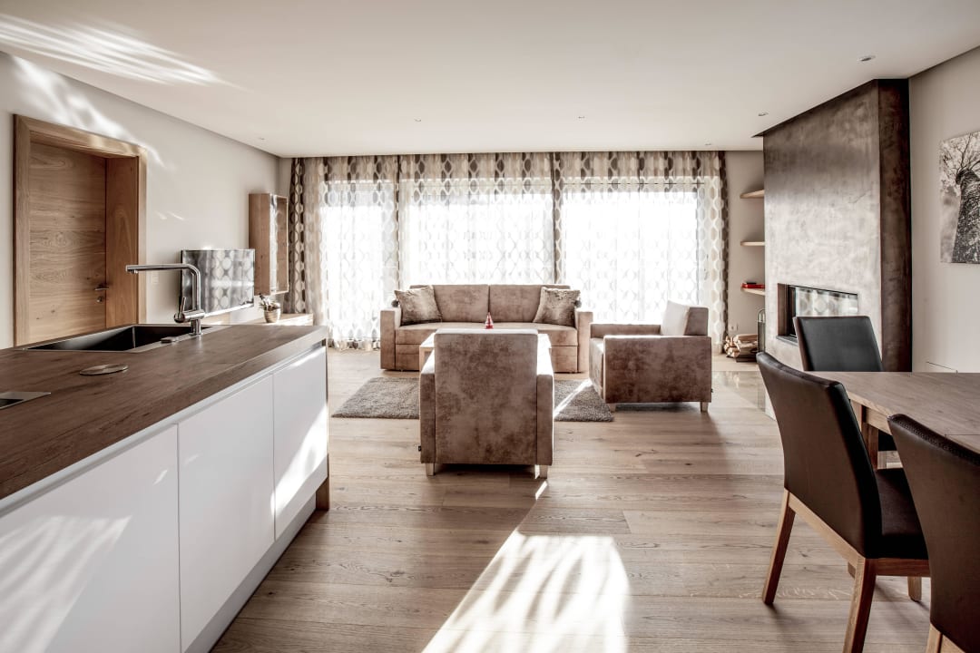 Appartement Hahnenkamm Ess- und Wohnbereich Sonnental Residenz - Appartementhaus in Kitzbühel